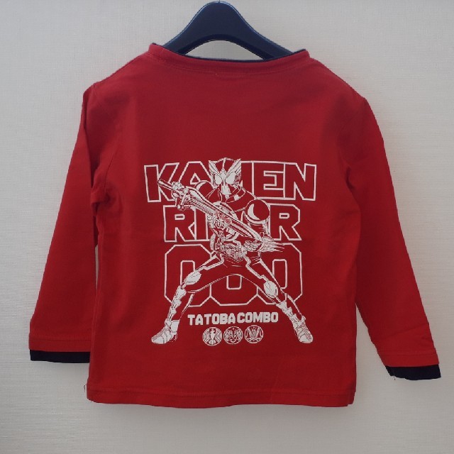 仮面ライダーロングTシャツ キッズ/ベビー/マタニティのキッズ服男の子用(90cm~)(Tシャツ/カットソー)の商品写真