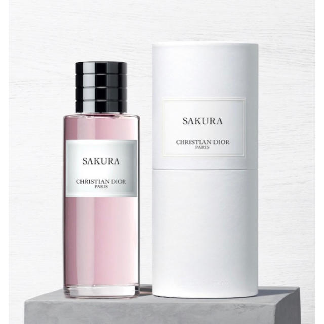 Dior スプレー 香水の通販 by Haru's shop｜ディオールならラクマ - Dior サクラ フレグランス NEW格安