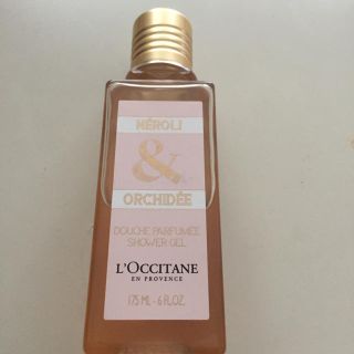 ロクシタン(L'OCCITANE)のシャワージェル175mlネロリ 未使用(ボディスクラブ)