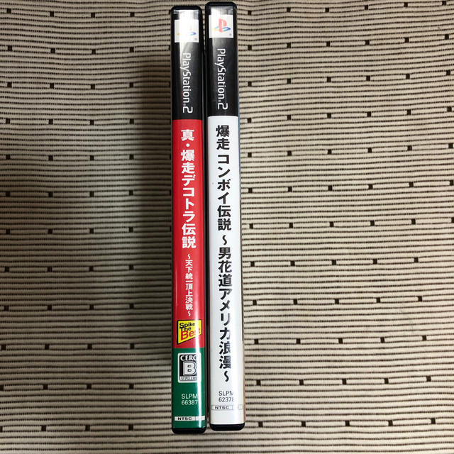 PlayStation2(プレイステーション2)のPS2 真・爆走デコトラ伝説 爆走コンボイ伝説セット エンタメ/ホビーのゲームソフト/ゲーム機本体(家庭用ゲームソフト)の商品写真