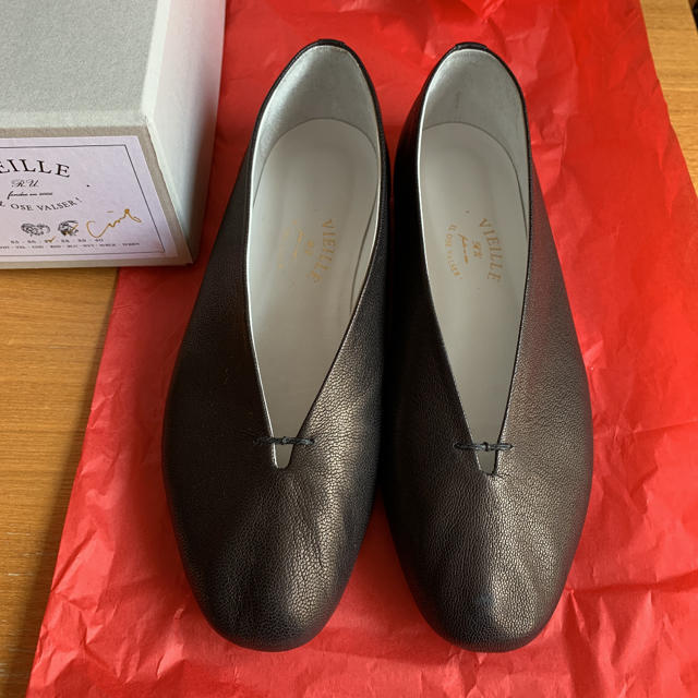 YAECA(ヤエカ)の専用　VIEILLE Cinq（ヴィエイユ サンク）黒 37 レディースの靴/シューズ(ミュール)の商品写真