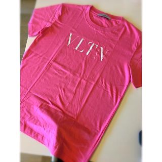 ヴァレンティノ(VALENTINO)の超美品！ヴァレンティノ☆Tシャツ☆トップス☆XS(Tシャツ(半袖/袖なし))