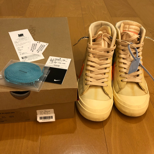 NIKE(ナイキ)のNike off white blazer   28cm メンズの靴/シューズ(スニーカー)の商品写真