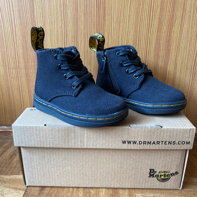 Dr.Martens(ドクターマーチン)の【中古】ドクターマーチン ベイビー ブラック ブーツ 12cm キッズ/ベビー/マタニティのベビー靴/シューズ(~14cm)(ブーツ)の商品写真