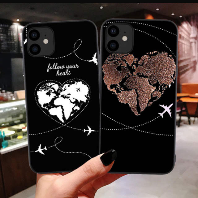 iphoneシリコンケース エンタメ/ホビーのエンタメ その他(その他)の商品写真
