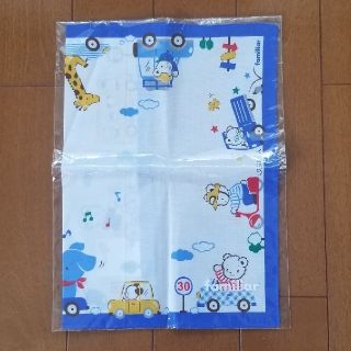 ファミリア(familiar)の新品◆ familiar　ファミリア　ハンカチ 　青　◆(その他)