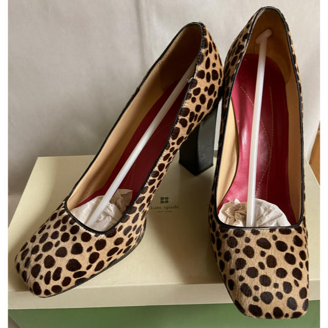 kate spade new york(ケイトスペードニューヨーク)のケイトスペード❤︎スクエアトゥ　ハラコ豹柄パンプス　23.5 レディースの靴/シューズ(ハイヒール/パンプス)の商品写真