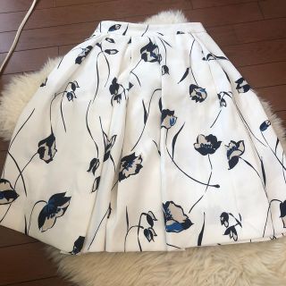 ザラ(ZARA)のフレアスカート/ZARA(ひざ丈スカート)