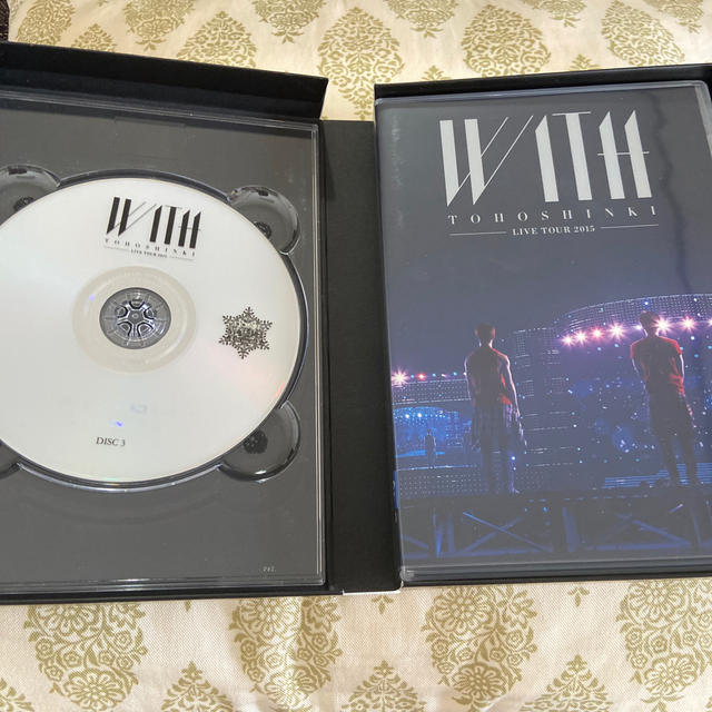 東方神起(トウホウシンキ)の“初回生産限定盤DVD” 東方神起 LIVE TOUR 2015 WITH エンタメ/ホビーのDVD/ブルーレイ(ミュージック)の商品写真