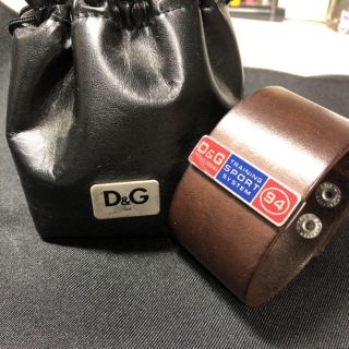 ドルチェアンドガッバーナ(DOLCE&GABBANA)のD&G ドルチェ&ガッバーナ　ブレス(バングル/リストバンド)