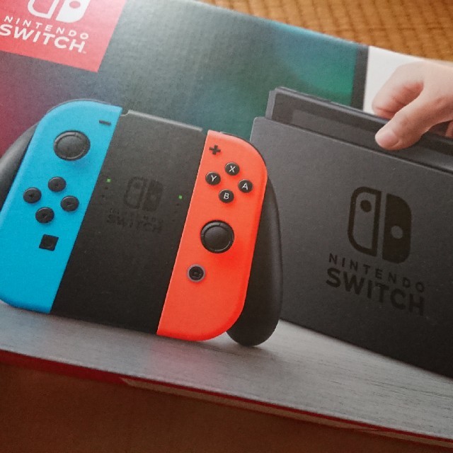 Nintendo Switch(ニンテンドースイッチ)のNintendo Switch 本体 旧型 エンタメ/ホビーのゲームソフト/ゲーム機本体(家庭用ゲーム機本体)の商品写真