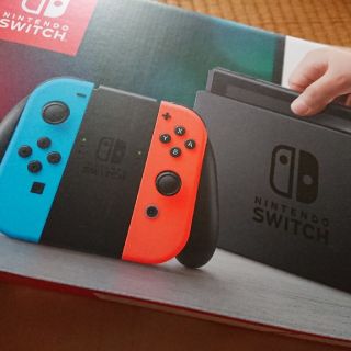 ニンテンドースイッチ(Nintendo Switch)のNintendo Switch 本体 旧型(家庭用ゲーム機本体)