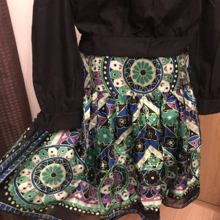 アナスイ(ANNA SUI)のアナスイ　ANNA SUI【美品】スカート(ひざ丈スカート)