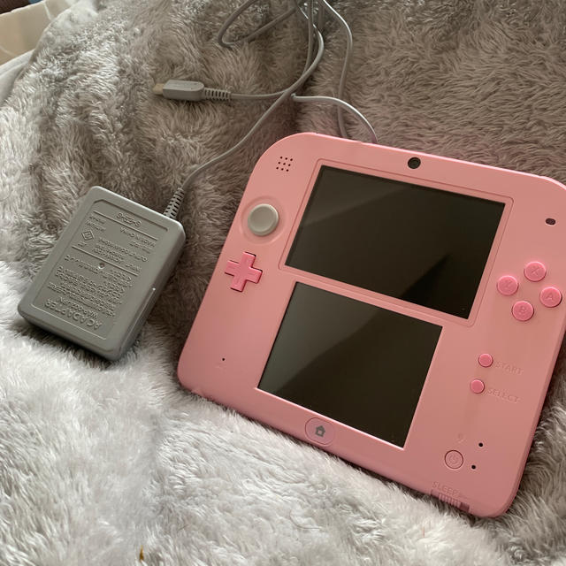 ニンテンドー2DS - ニンテンドー2DS 箱なし充電器のみの通販 by ピサン ...