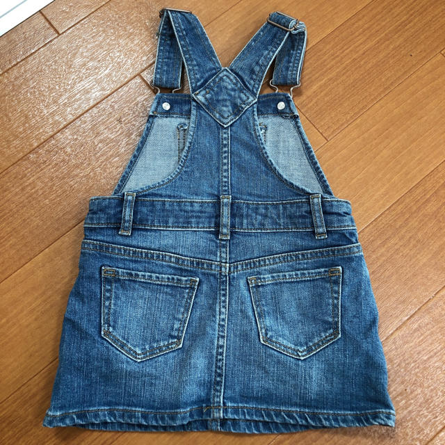 babyGAP(ベビーギャップ)の《美品》baby gapデニムジャンパースカート　サロペット キッズ/ベビー/マタニティのキッズ服女の子用(90cm~)(スカート)の商品写真