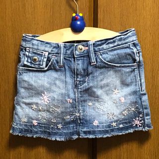 ギャップキッズ(GAP Kids)のGAP girls 130 刺繍が可愛いデニムスカート(スカート)