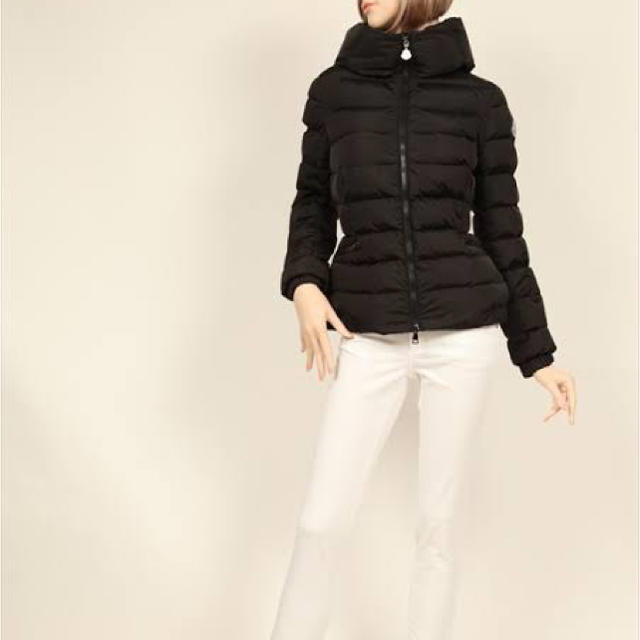 MONCLER Artemis 00