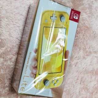 ニンテンドースイッチ(Nintendo Switch)のNintendo Switch lite イエロー新品未開封(家庭用ゲーム機本体)