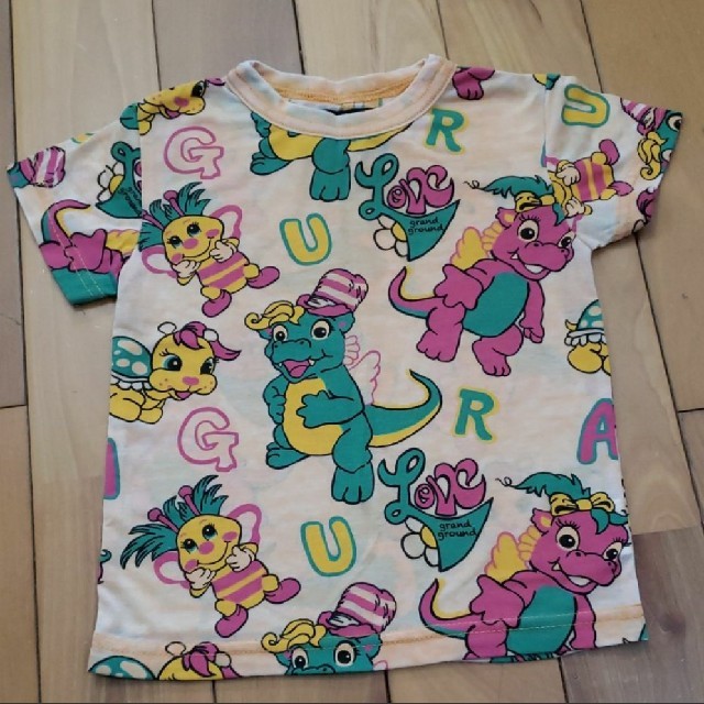 GrandGround(グラグラ)のグラグラ☆100cm　恐竜Tシャツ キッズ/ベビー/マタニティのキッズ服男の子用(90cm~)(Tシャツ/カットソー)の商品写真