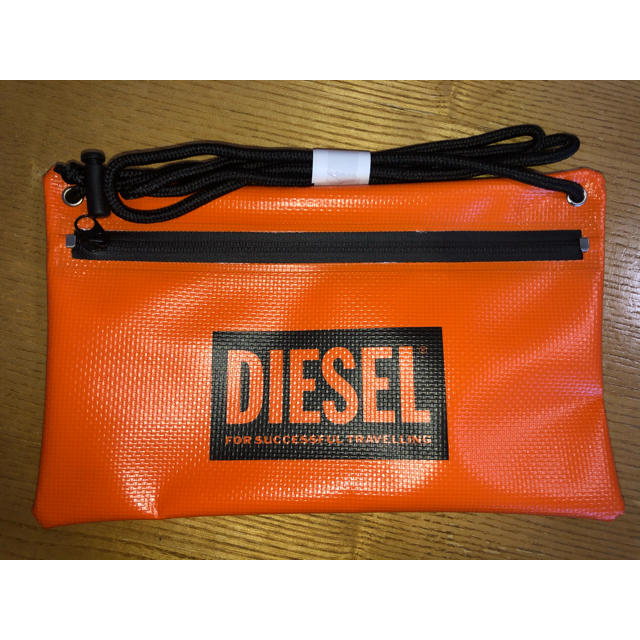 DIESEL(ディーゼル)のディーゼル☆ノベルティ ポリエステルポーチ☆非売品　diesel サコッシュ  メンズのバッグ(ショルダーバッグ)の商品写真