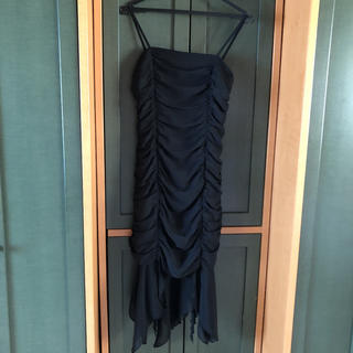 ドレス　黒　ブラック(ミディアムドレス)
