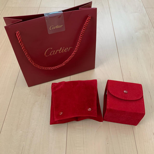 Cartier(カルティエ)のカルティエ時計ケースとアクセサリーケース レディースのファッション小物(ポーチ)の商品写真