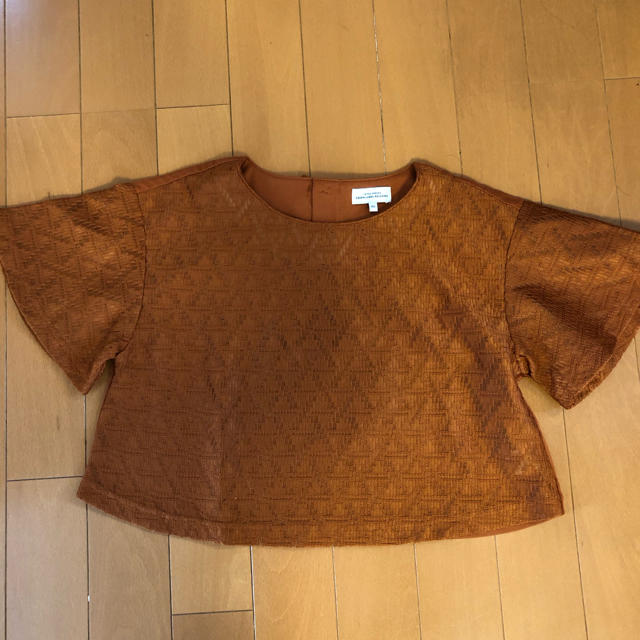 UNITED ARROWS green label relaxing(ユナイテッドアローズグリーンレーベルリラクシング)の【未使用】キッズ　Tシャツ　135 グリーンレーベル キッズ/ベビー/マタニティのキッズ服女の子用(90cm~)(Tシャツ/カットソー)の商品写真