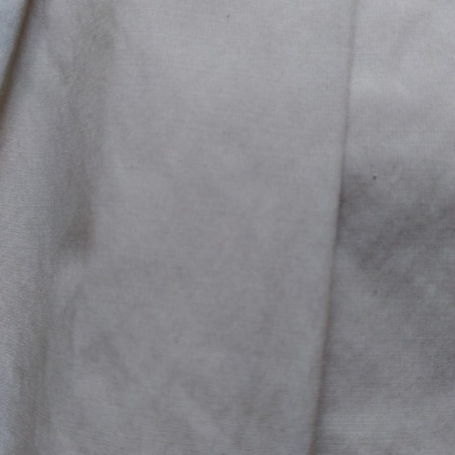 NATURAL BEAUTY(ナチュラルビューティー)のナチュラルビューティー　ベージュスカート レディースのスカート(ひざ丈スカート)の商品写真