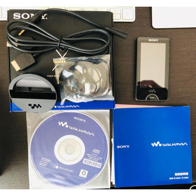 WALKMAN(ウォークマン)の⭐️SONYウォークマンNW-1050ブラック16GB⭐️ラスト一個です❗️ スマホ/家電/カメラのオーディオ機器(ポータブルプレーヤー)の商品写真