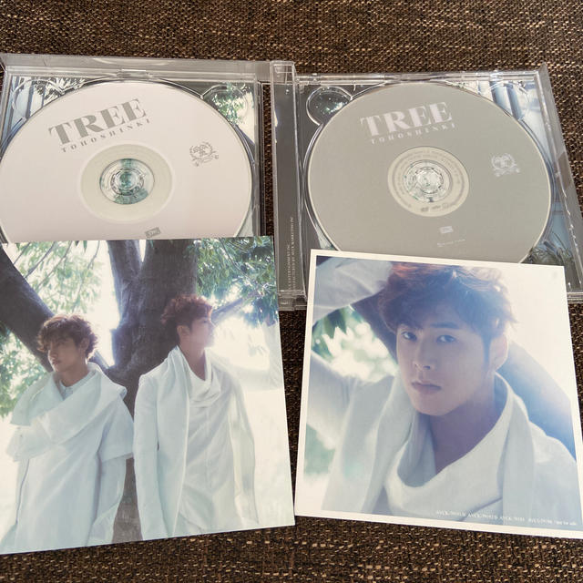 東方神起(トウホウシンキ)の東方神起アルバム~TREE~（DVD・ジャケカ付き） エンタメ/ホビーのCD(K-POP/アジア)の商品写真