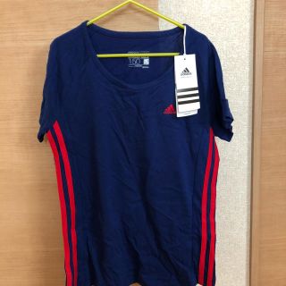 アディダス(adidas)のadidasTシャツ(Tシャツ/カットソー)