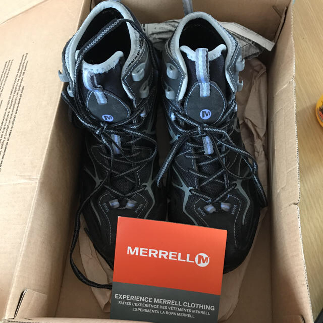 MERRELL(メレル)の【ベル子様専用】MERREL女性トレッキングシューズ スポーツ/アウトドアのアウトドア(登山用品)の商品写真