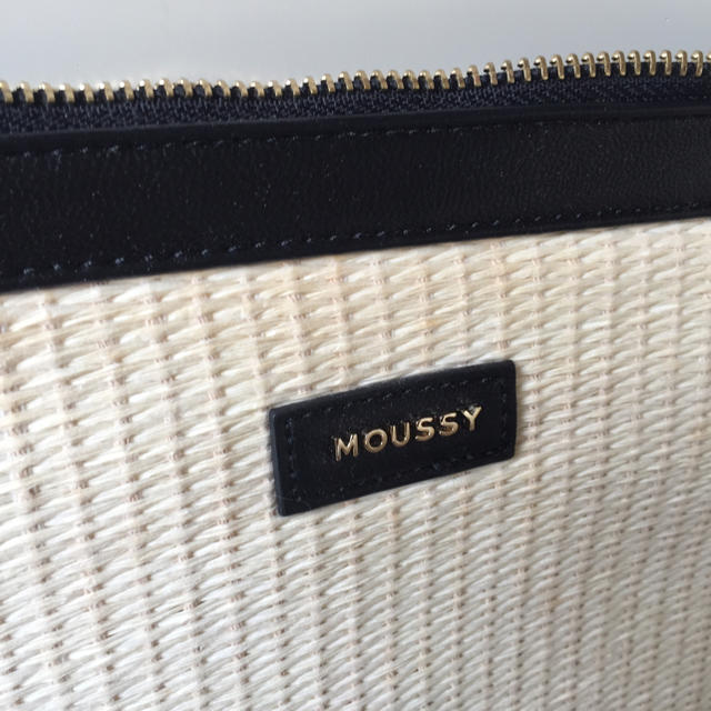 moussy(マウジー)のマウジー クラッチ、ショルダーバッグ 美品 レディースのバッグ(ショルダーバッグ)の商品写真