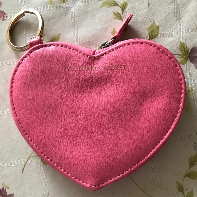 Victoria's Secret(ヴィクトリアズシークレット)のヴィクトリアシークレットVICTORIA'S SECRET 小銭入れキーホルダー レディースのファッション小物(コインケース)の商品写真