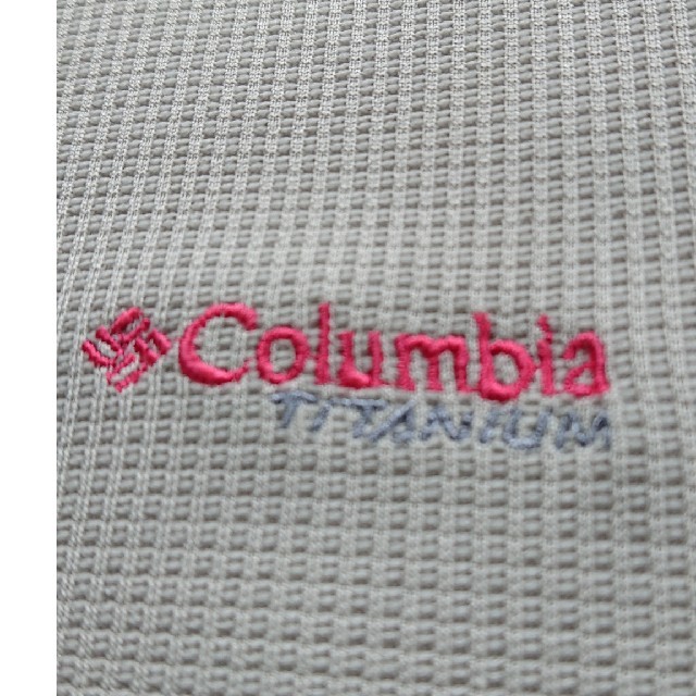 Columbia(コロンビア)の【送料無料】Columbia Tシャツ Mサイズ レディースのトップス(Tシャツ(半袖/袖なし))の商品写真