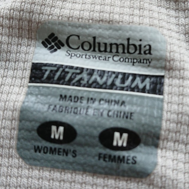 Columbia(コロンビア)の【送料無料】Columbia Tシャツ Mサイズ レディースのトップス(Tシャツ(半袖/袖なし))の商品写真