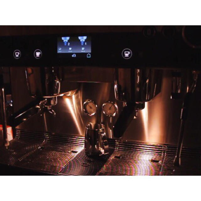 WMF(ヴェーエムエフ)のWMF espresso （エスプレッソマシン） スマホ/家電/カメラの調理家電(エスプレッソマシン)の商品写真
