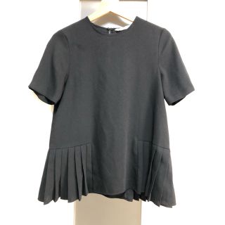 ザラ(ZARA)のZARA トップス(カットソー(半袖/袖なし))