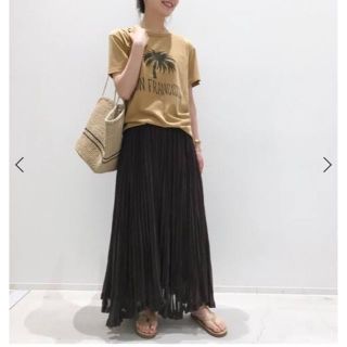 アパルトモンドゥーズィエムクラス(L'Appartement DEUXIEME CLASSE)のL'Appartement ◇Pleats Skirt ブラウン(ロングスカート)