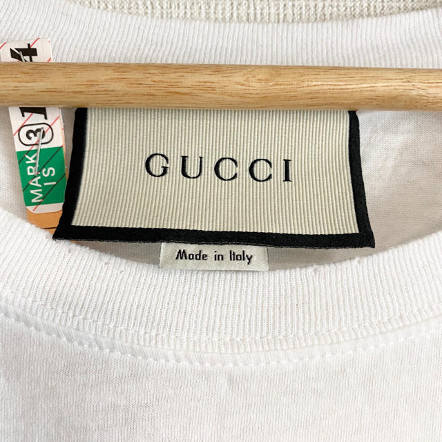 Gucci(グッチ)の【GUCCI 】メンズ ロゴ ウォッシュドオーバーサイズ Tシャツ 白 メンズのトップス(Tシャツ/カットソー(半袖/袖なし))の商品写真