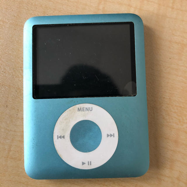 Apple(アップル)のiPod  nano 8GB A1236 EMC2174 スマホ/家電/カメラのオーディオ機器(ポータブルプレーヤー)の商品写真