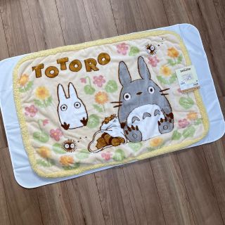 ジブリ(ジブリ)のとなりのトトロ　やわらか膝掛け(毛布)