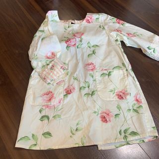 ローラアシュレイ(LAURA ASHLEY)のローラアシュレイ　エプロン(収納/キッチン雑貨)