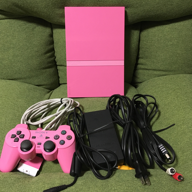 PS2本体　ピンクゲームソフト/ゲーム機本体