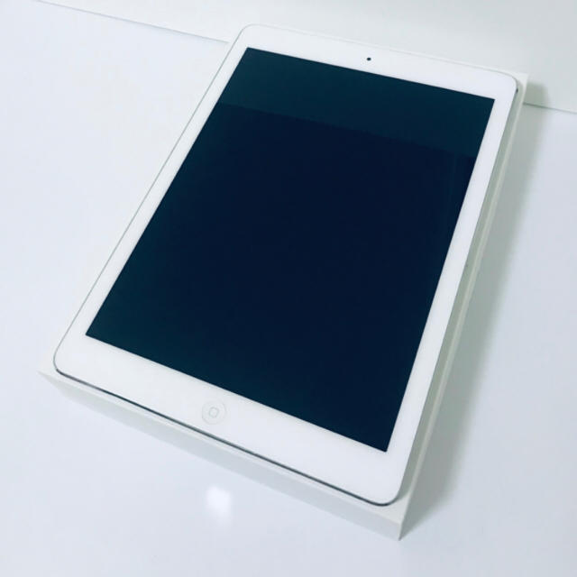 iPad(アイパッド)のよう様 スマホ/家電/カメラのPC/タブレット(タブレット)の商品写真