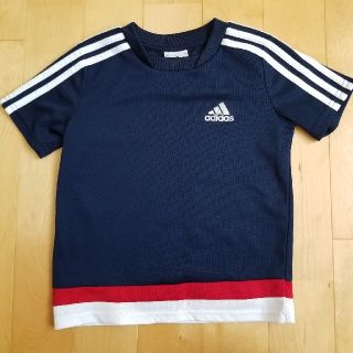 アディダス(adidas)の子供服　アディダス　半袖シャツ　110cm(Tシャツ/カットソー)