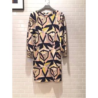 エミリオプッチ(EMILIO PUCCI)のEMILIO PUCCI エミリオ・プッチ ドレス (ひざ丈ワンピース)