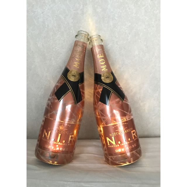Moet Chandon モエ エ シャンドン ネクター アンペリアル ロゼ ドライ 空瓶 2本送料込みの通販 By Stones モエエシャンドンならラクマ Moet Chandon モエ エ シャンドン ネクター アンペリアル ロゼ ドライ 空瓶 2本送料込みの通販 By Stones モエエシャンドンならラクマ