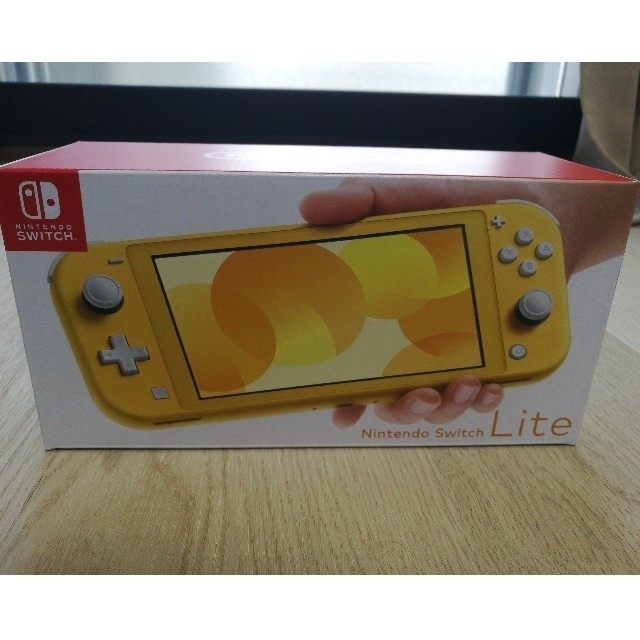 Nintendo Switch Lite イエロー