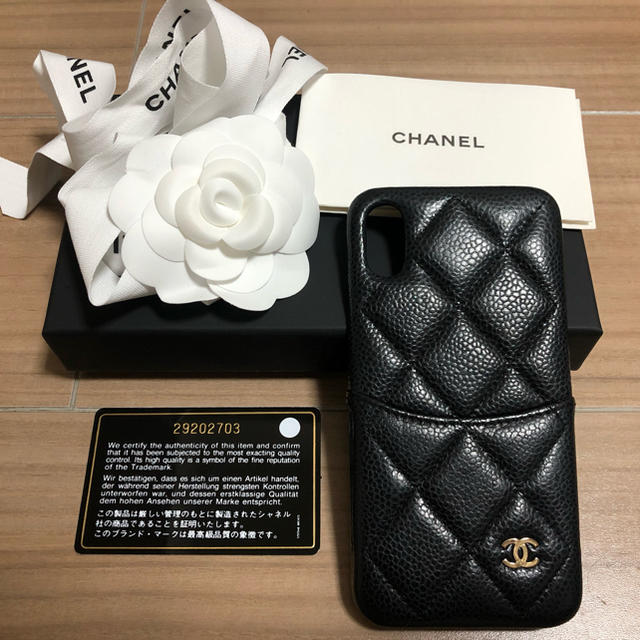 CHANEL(シャネル)のCHANEL💕iPhoneケース スマホ/家電/カメラのスマホアクセサリー(iPhoneケース)の商品写真